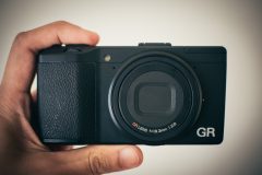 僕の愛するコンデジのリコーGRと一眼レフのニコンD7100を比較してみた